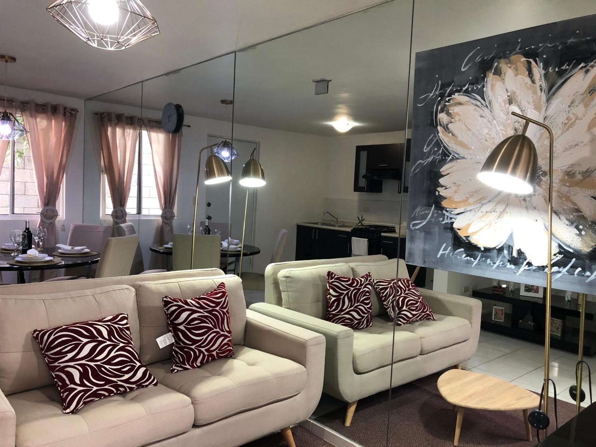 Suites Apodaca エクステリア 写真