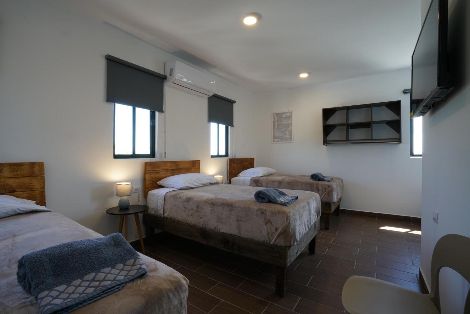Suites Apodaca エクステリア 写真